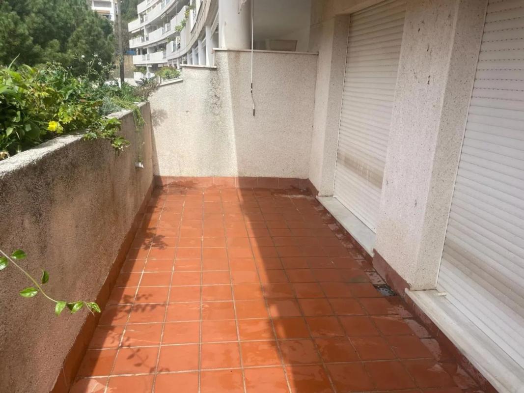 Sale of apartment in Barrio Zona Centro Comercial Torrequebrada, Benalmádena
photo 1