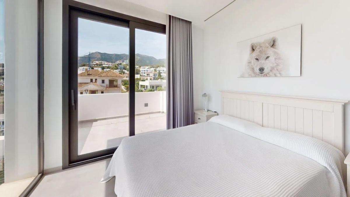Sale of independent chalet in Avenida Retamar, Benalmádena
photo 4