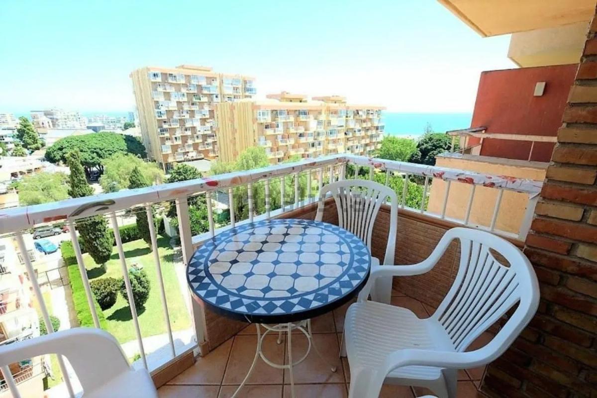 Venta de estudio en Avenida gamonal, Benalmádena photo 2