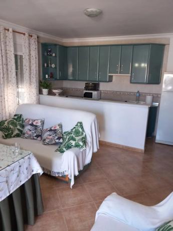 Продажа квартиры в  Avenida Marysol, 1, Бенальмадена photo 1