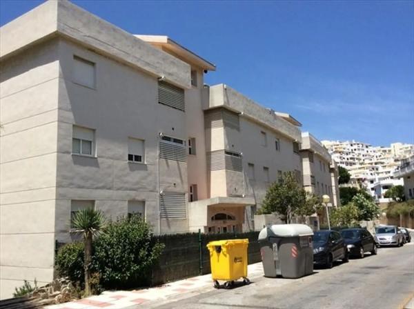 Piso en venta en Calle Faro, 16, Benalmádena photo 1