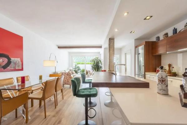 Apartment for sale in  Calle de Marcasitas, Marbella photo 1