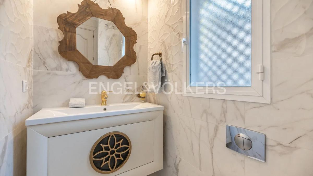 Venta de piso en Urbanización Marbella Hill Club, Marbella
photo 5