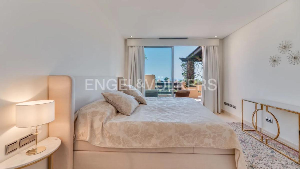 Penthouse sale in Avenida Buchinger, Marbella photo 5