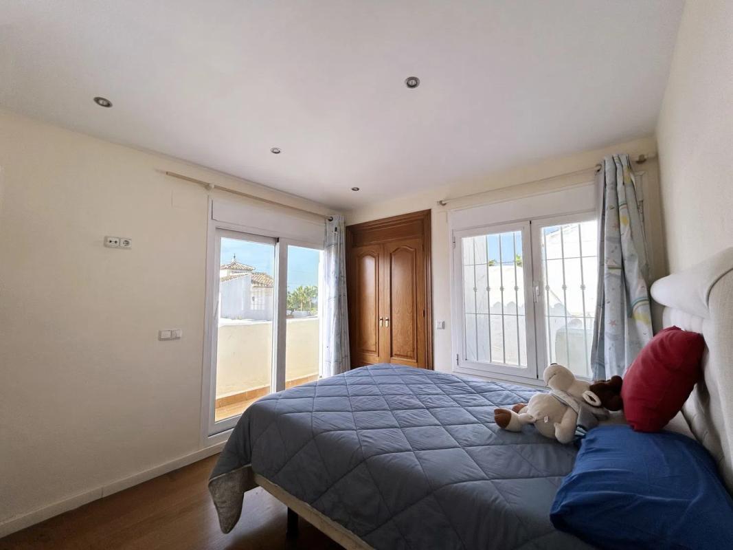Duplex sale in Barrio Nagüeles, Marbella photo 5
