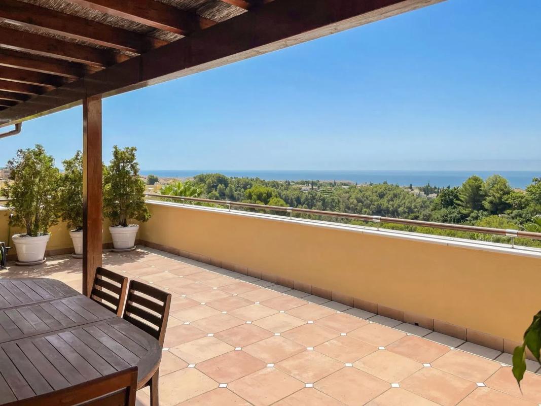 Sprzedaż poddasza w Barrio Sierra Blanca, Marbella photo 1