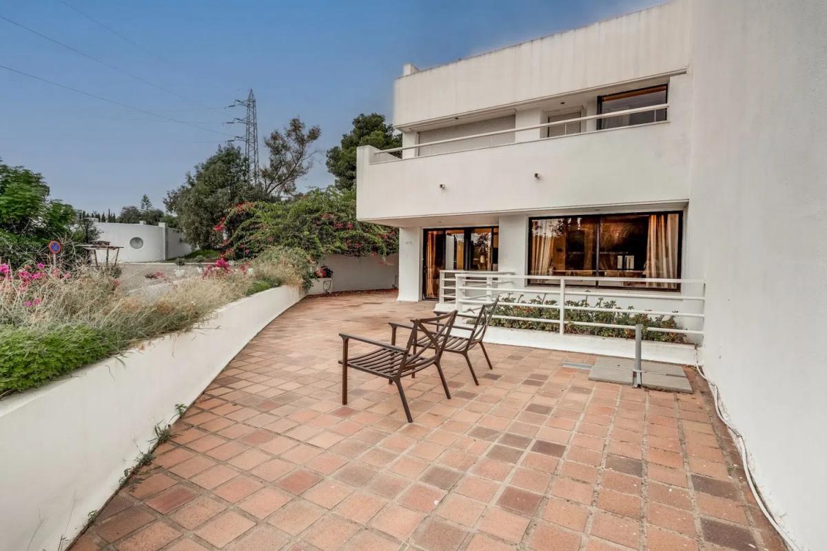 Duplex sale in Calle Sierra Bermeja, Marbella photo 2