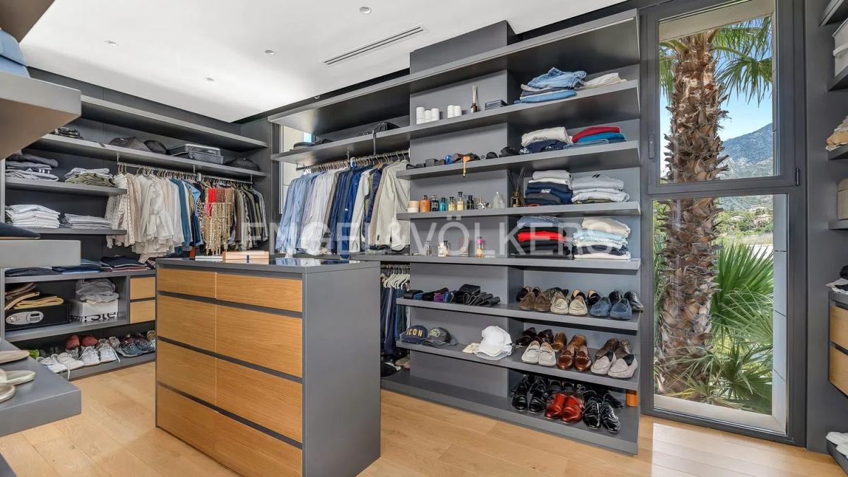 Sprzedaż niezależnego domku jednorodzinnego w  Lomas del Virrey, Marbella photo 5