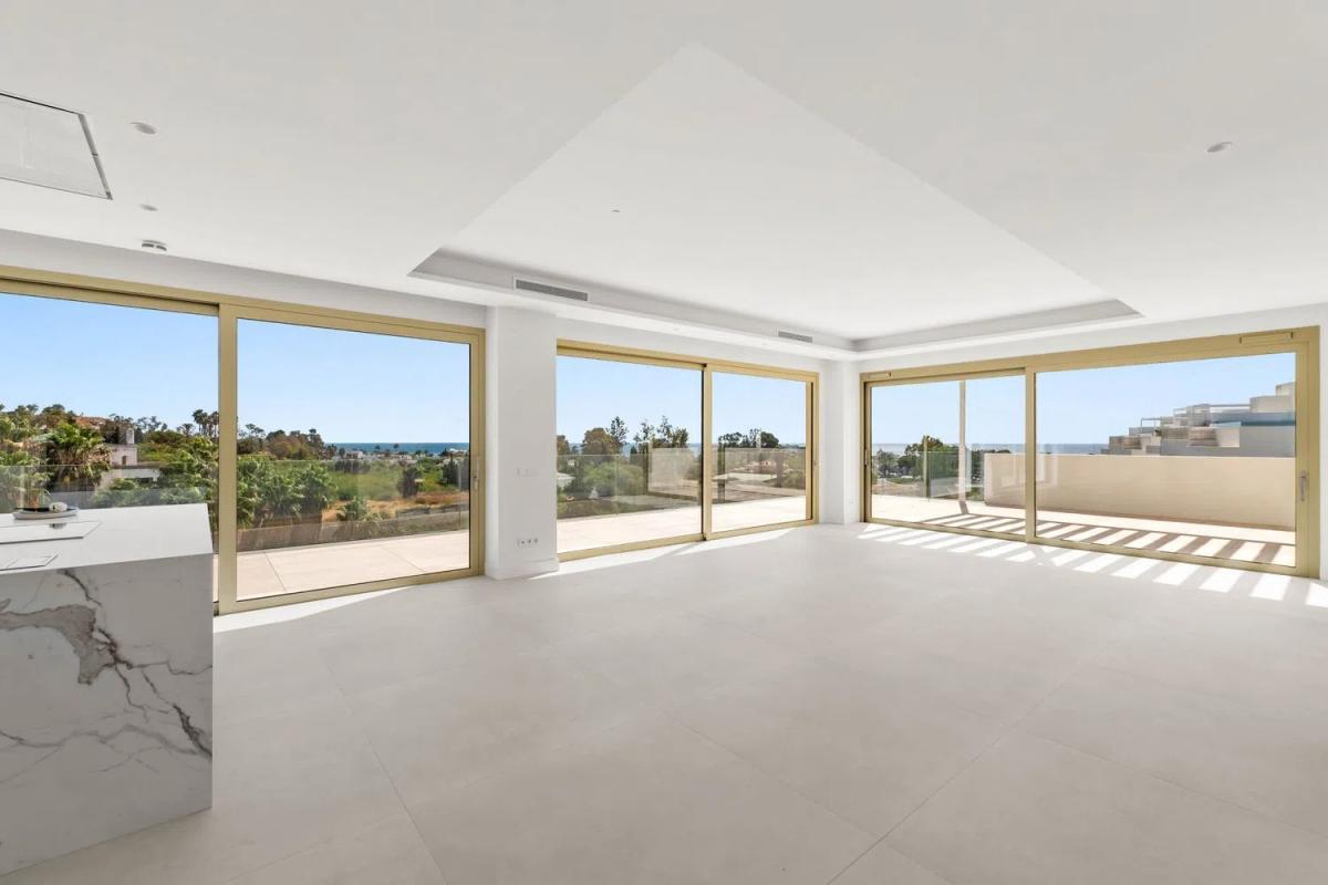 Venta de duplex en Barrio Las Lomas de Río Verde, Marbella photo 2