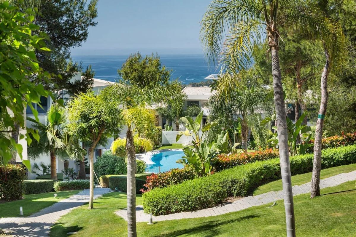 Venta de chalet independiente en Barrio Sierra Blanca, Marbella
photo 2