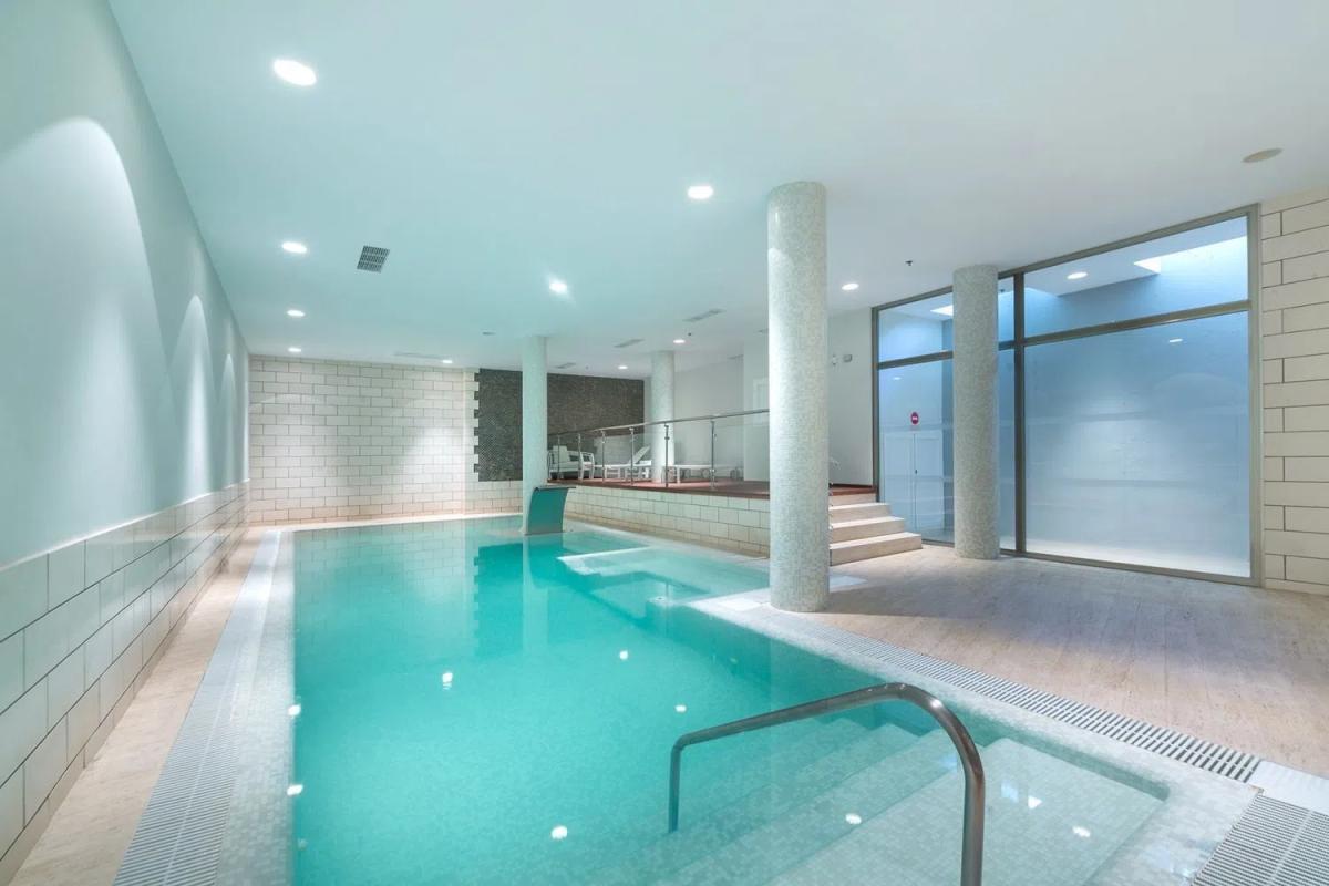 Venta de chalet independiente en Barrio Sierra Blanca, Marbella
photo 3
