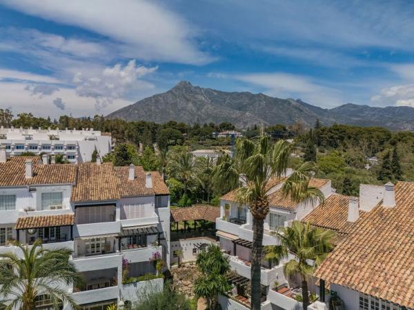 Penthouse na sprzedaż w  Puente Romano s/n, Marbella photo 4