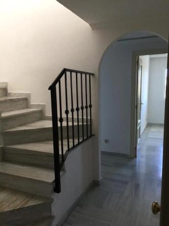 Ático en venta en  Barrio La Carolina-Guadalpín, Marbella photo 2