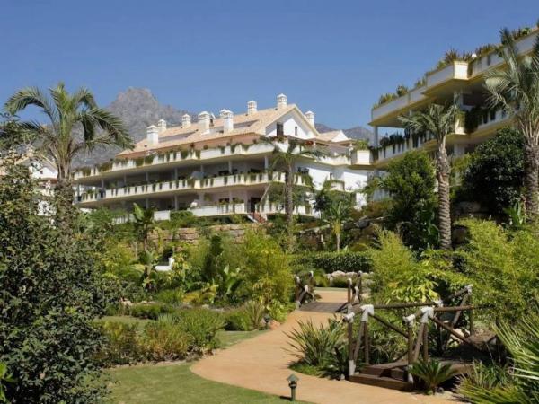 Dupleks na sprzedaż w Camino de la Cruz, Marbella thumbnail 1