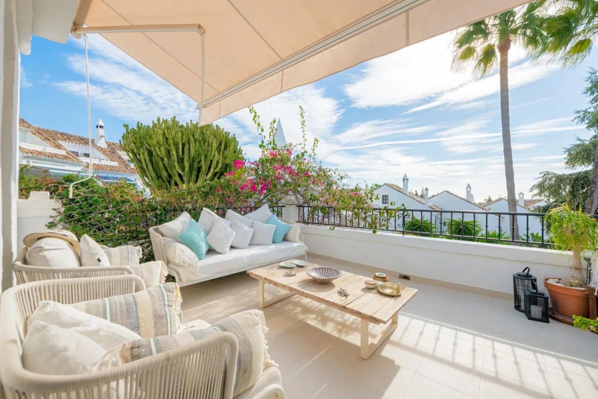 Venta de chalet independiente en Barrio Nagüeles, Marbella
 photo 2