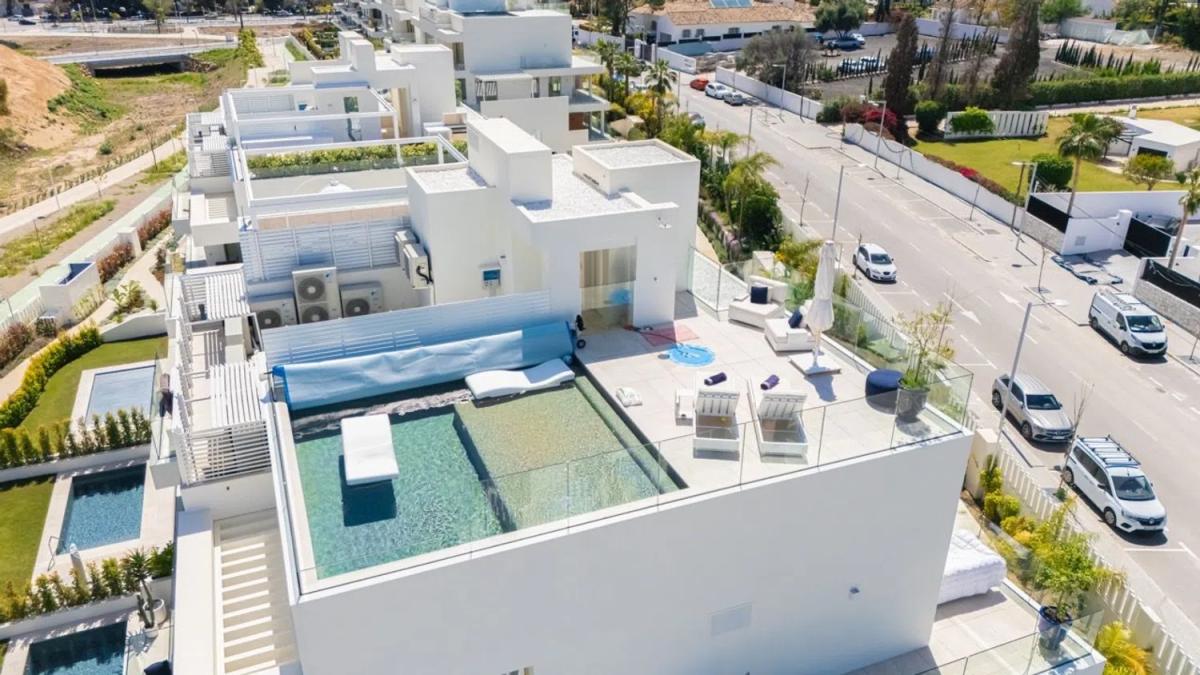 Penthouse sale in Lomas del rio verde, Marbella photo 4