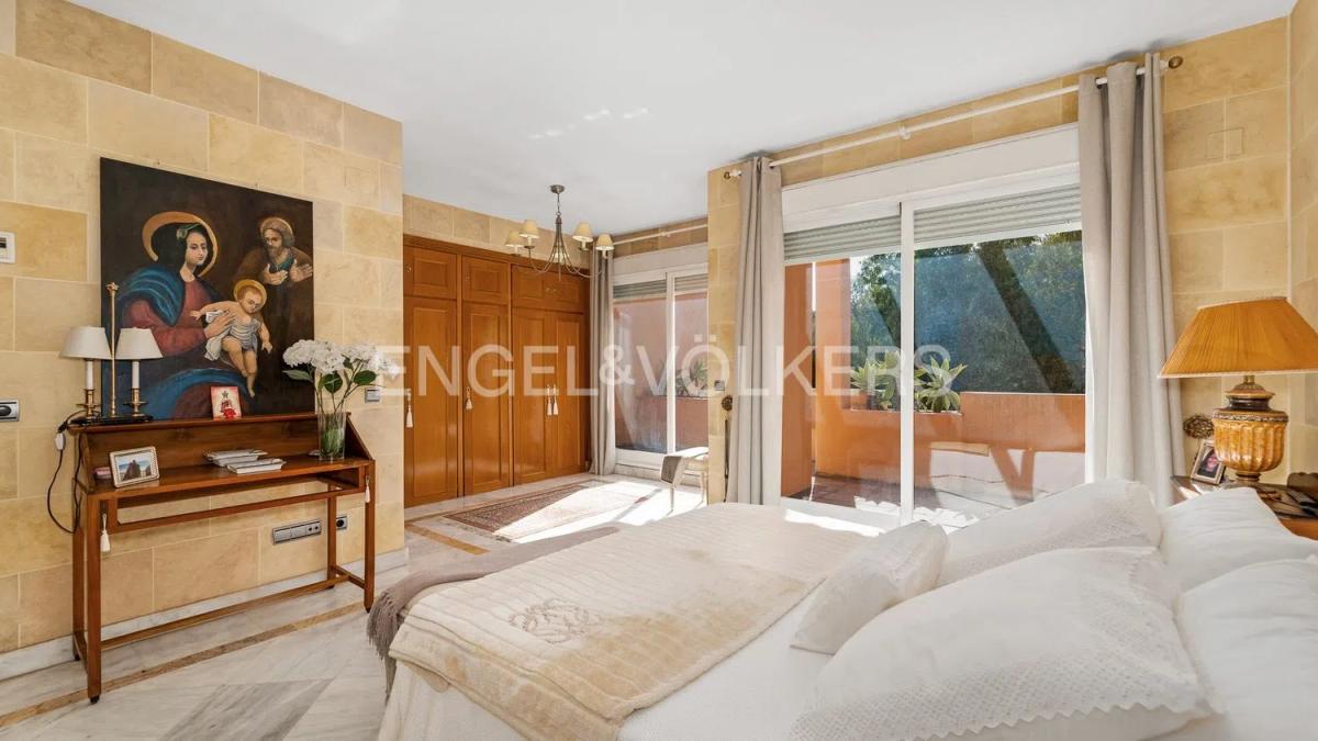 Venta de chalet independiente en Calle Cerquilla de Nagûeles, Marbella
 photo 3