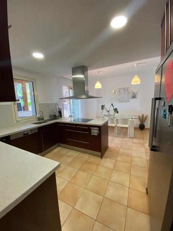 Penthouse sale in Calle Montemenor, Marbella photo 5