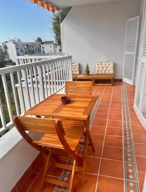 Продажа квартиры на Calle Marqués de Ivanrey, 1 SOL, Марбелла
photo 1