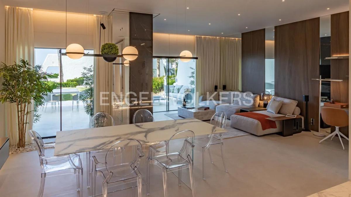 Sprzedaż niezależnego domku jednorodzinnego w Calle Tramo de Unión, Marbella photo 2