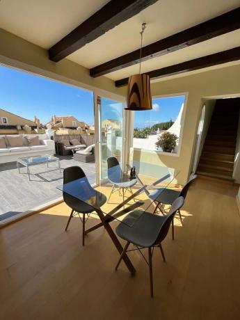 Ático en venta en  Avenida Piedramar, Marbella photo 1