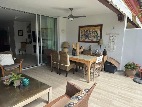 Chalet independiente en venta en Urbanización Lomas Marbella-S, 7, Marbella thumbnail 1