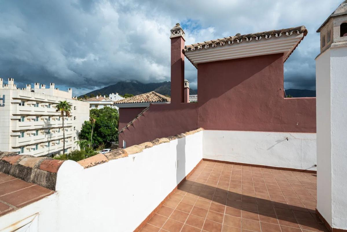 Sprzedaż poddasza w  Arrabal la Caridad, Marbella photo 4