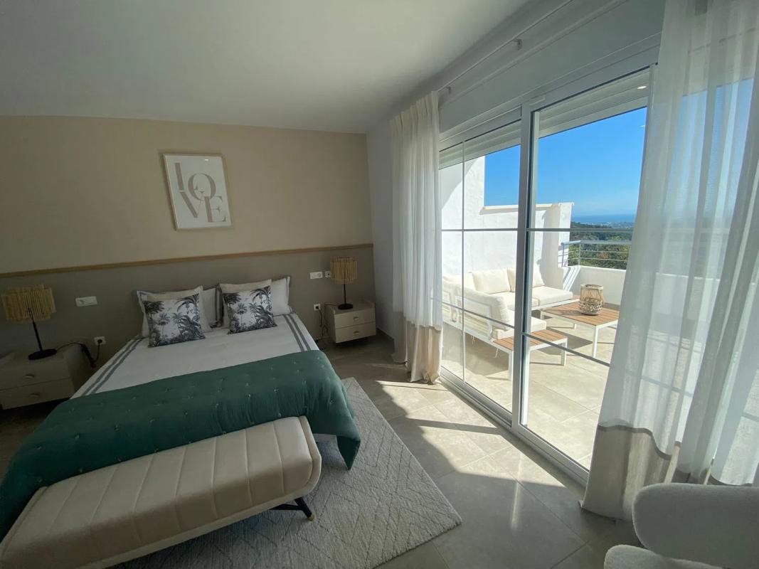 Sprzedaż poddasza w  Barrio Nagüeles, Marbella photo 4