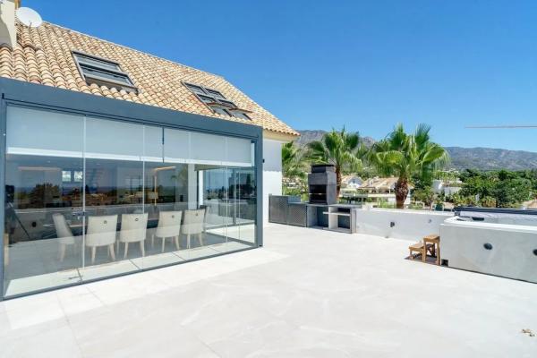 Penthouse na sprzedaż w  Barrio Lomas de Marbella Club, Marbella photo 1