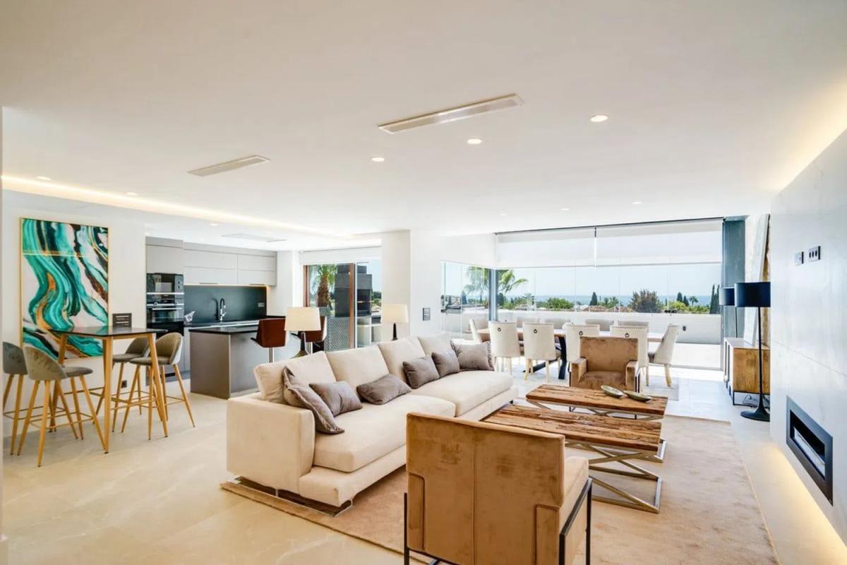 Venta de ático en  Barrio Lomas de Marbella Club, Marbella photo 2
