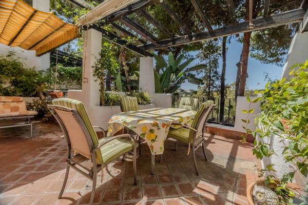 Penthouse na sprzedaż w  Urbanización Club Sierra, Marbella photo 2