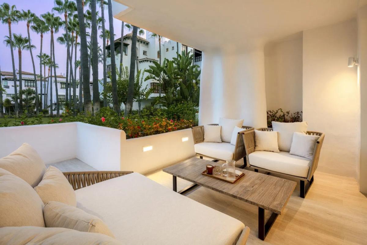 Venta de piso en Bulevar Conjunto Jardín Andaluz s/n, Marbella
 photo 3