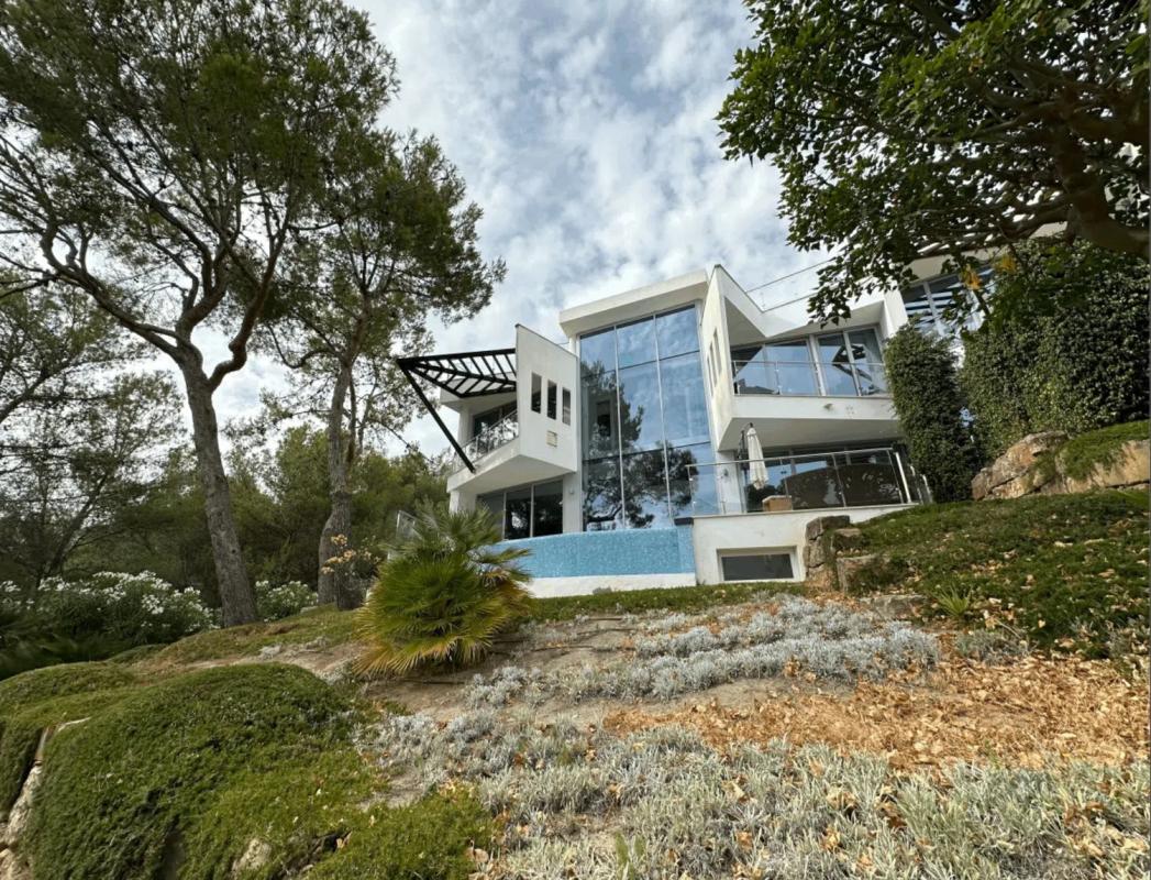 Продажа отдельного шале в Barrio Sierra Blanca, Марбелла photo 1