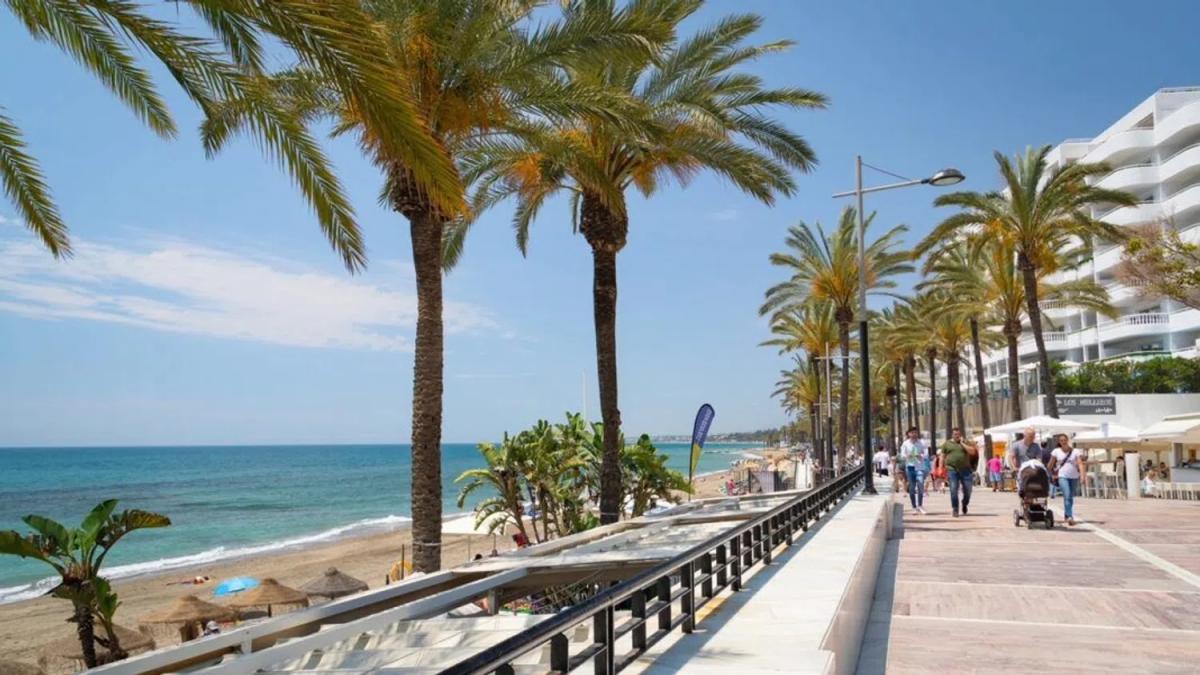 Venta de chalet independiente en Urbanización la Capellanía s/n, Marbella
 photo 4