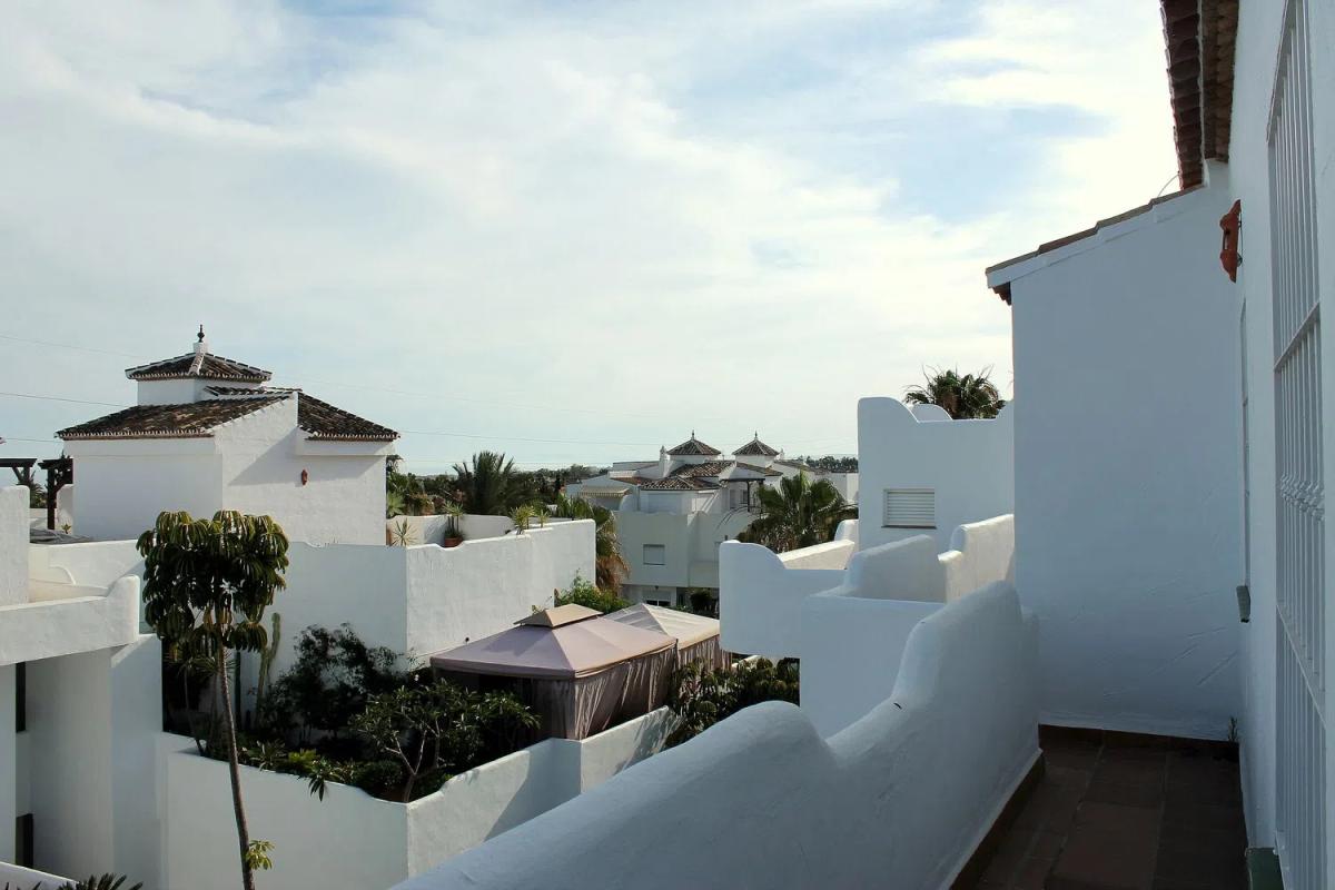Duplex sale in Calle Estena s/n, Marbella photo 2