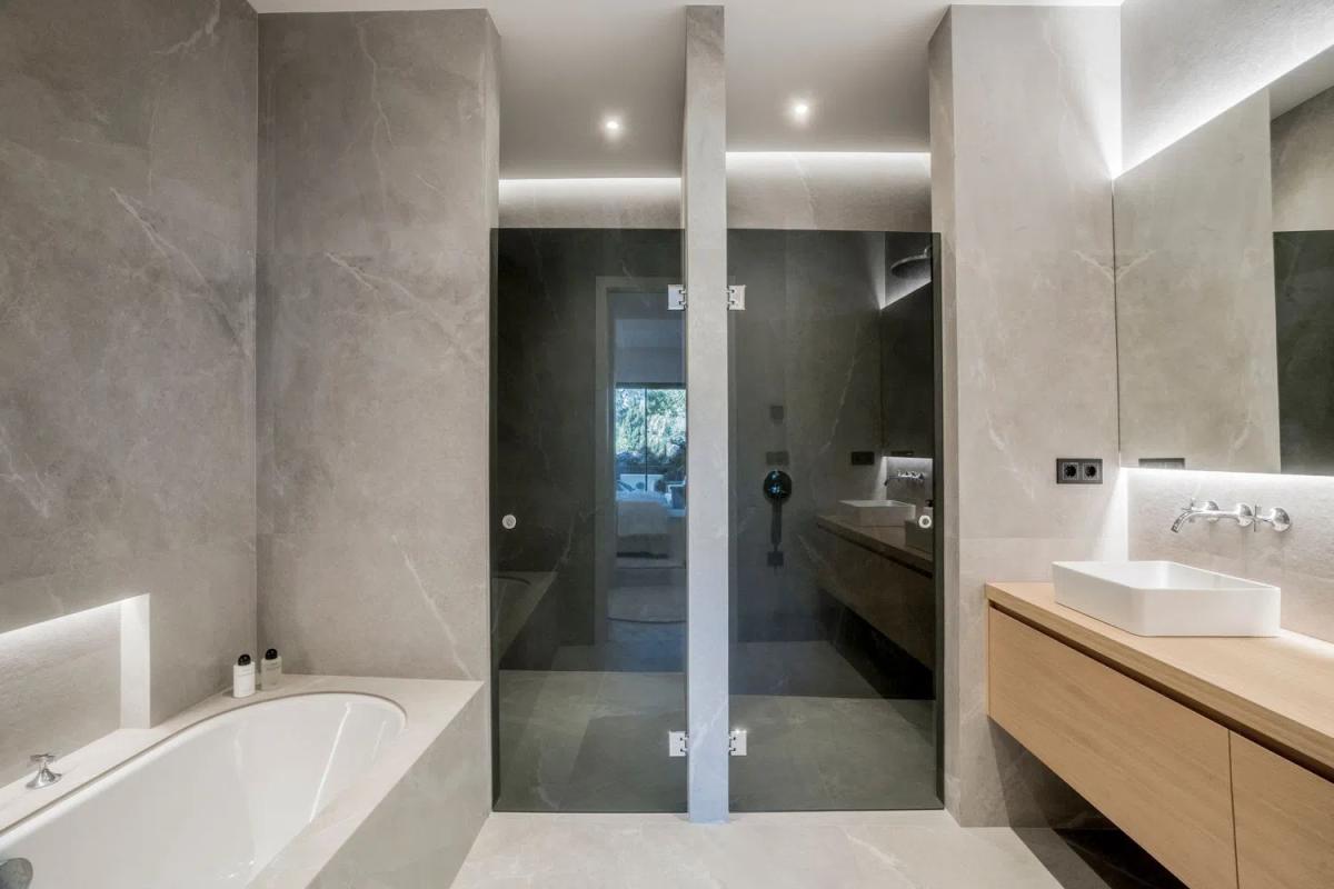 Venta de piso en Urbanizacion Altos Reales, Marbella
 photo 5