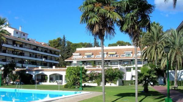 Piso en venta en  Calle Margarita, 4, Marbella photo 2