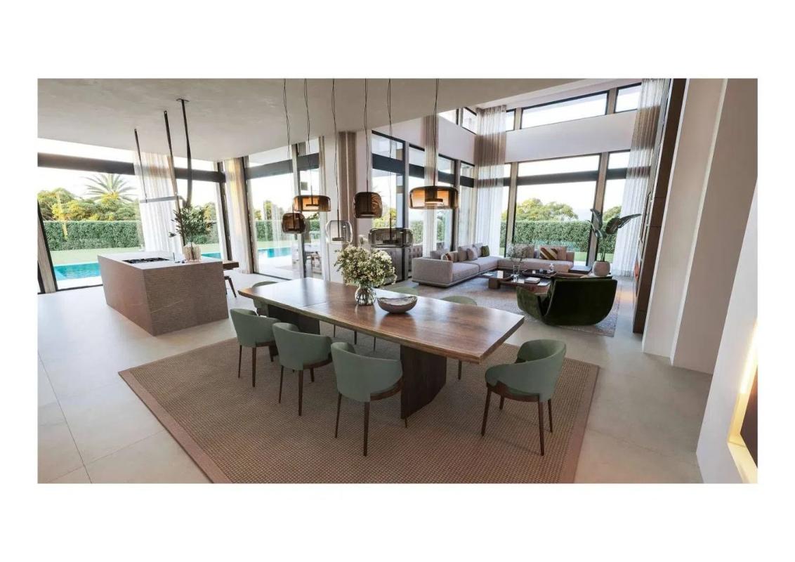 Sale of independent chalet in Barrio La Carolina-Guadalpín, Marbella
photo 4