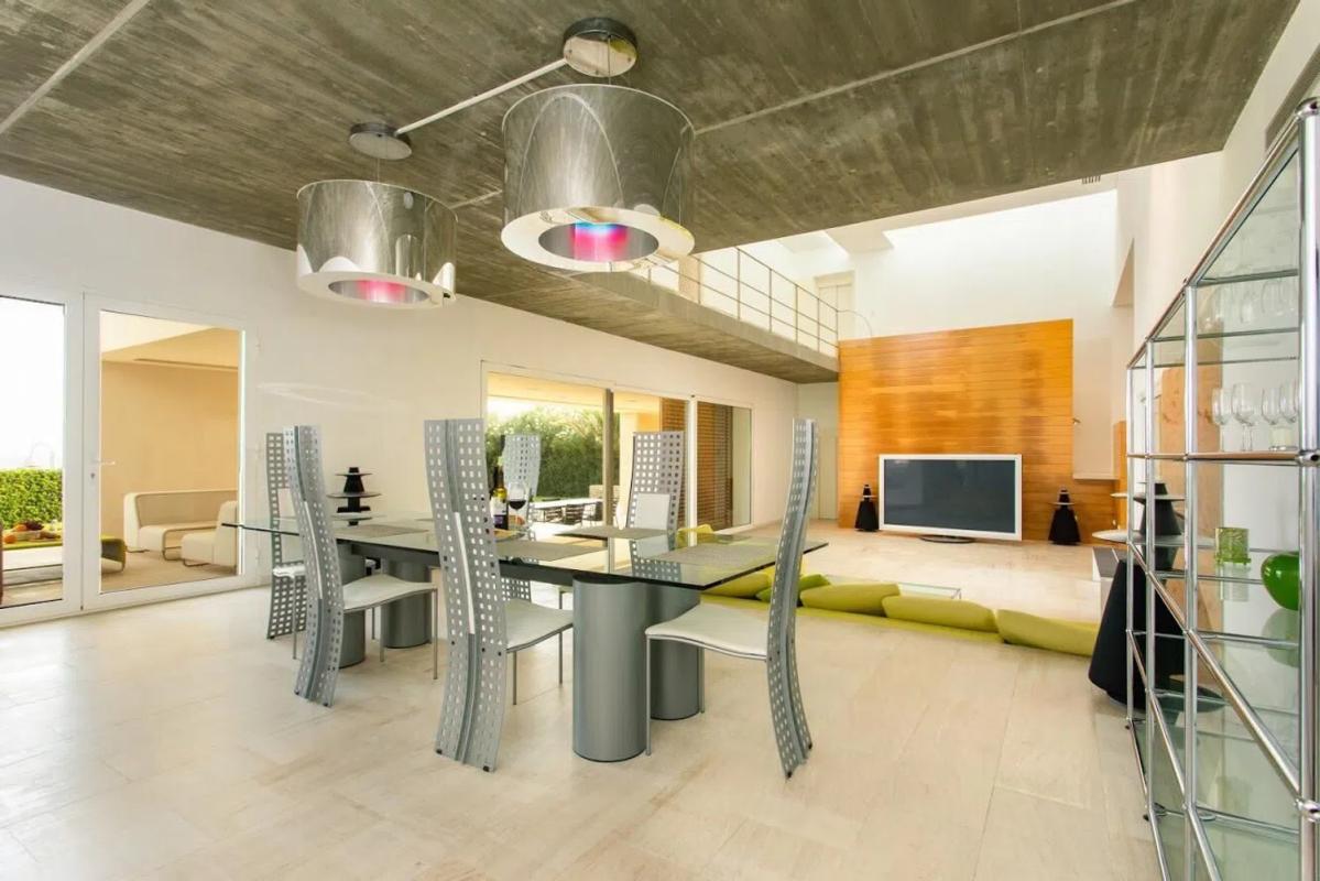 Sale of independent chalet in Les Rotes/Las Rotas, Denia
photo 5