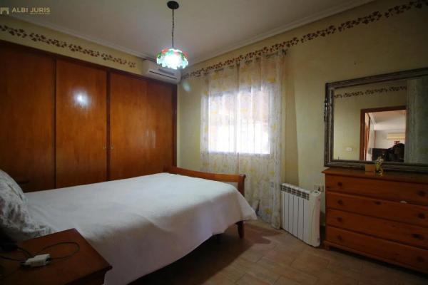 Chalet independiente en venta en , Crevillente photo 4