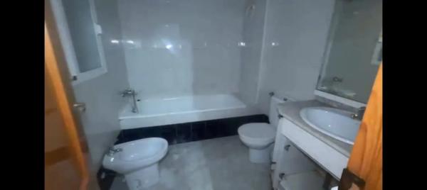 Piso en venta en , Los Montesinos photo 1