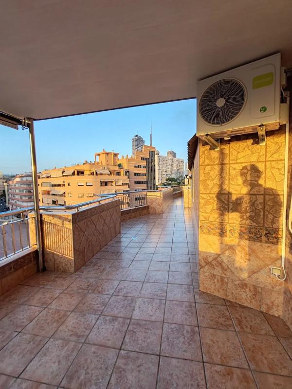 Penthouse sale in Avenida Alfonso Puchades, Benidorm photo 2