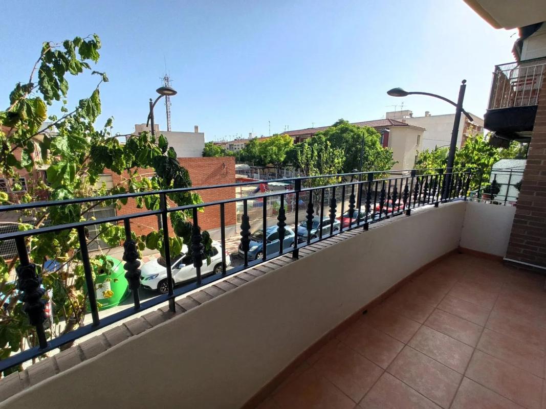 Venta de piso en Alcalde Felipe Mallol, San Vicente del Raspeig
photo 5