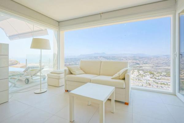 Chalet independiente en venta en  Centro, Benitachell photo 4