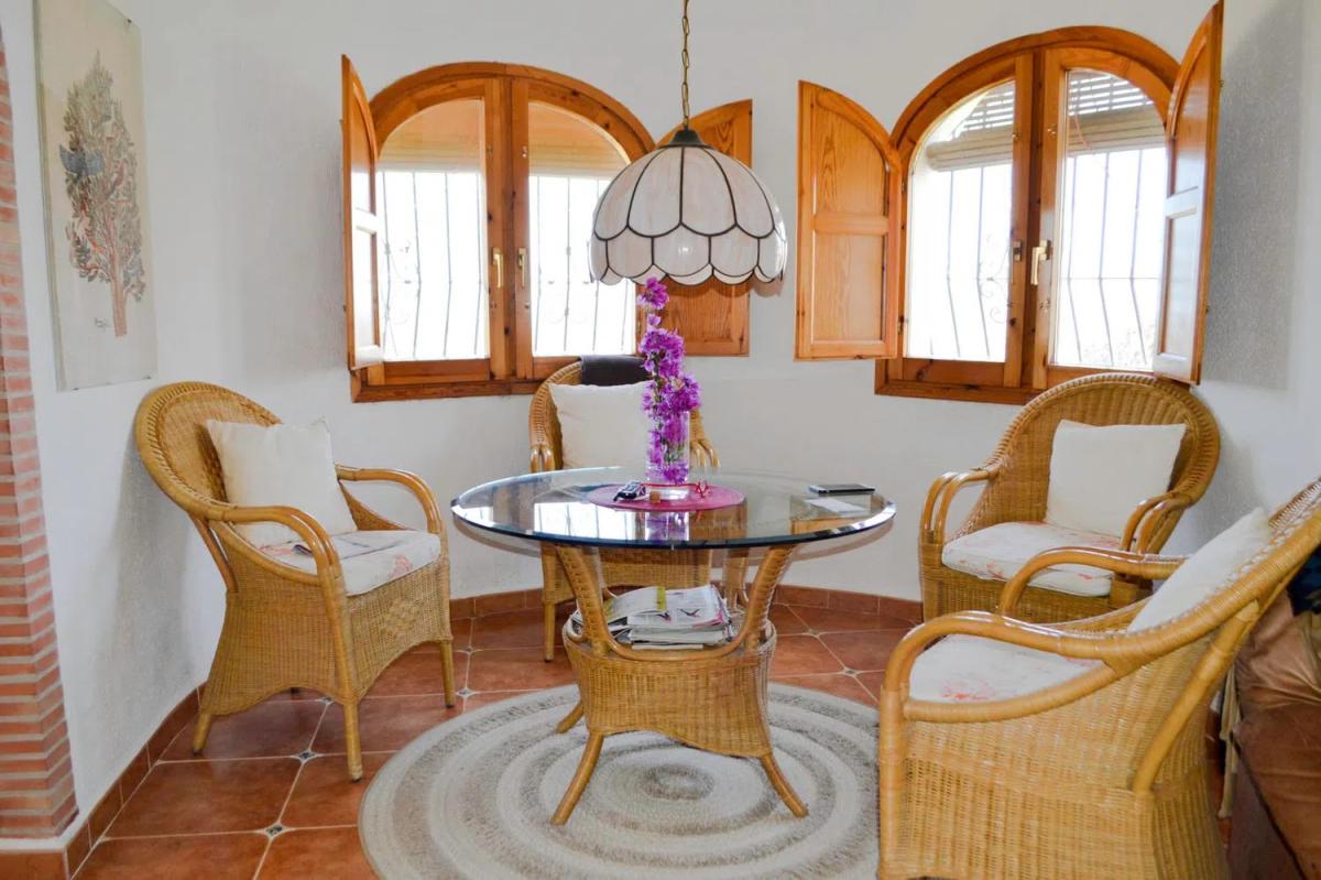 Chalet en calle de Miramar, Pedreguer
 photo 4
