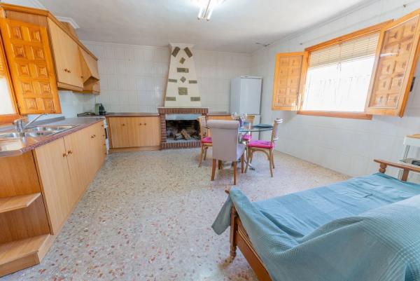 Chalet independiente en venta en , Hondón de las Nieves thumbnail 2