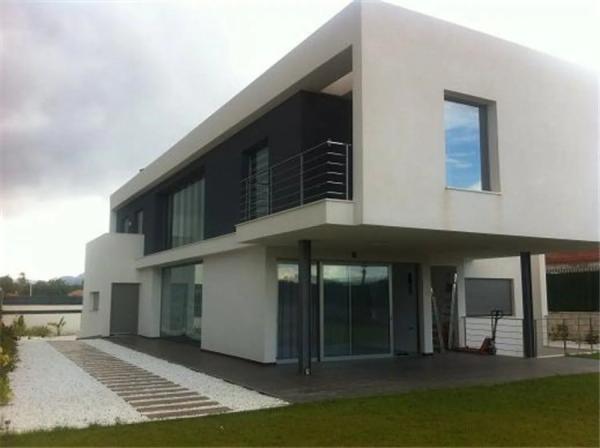 Chalet independiente en venta en Algoda-Matola-Llano de San José, Elche / Elx photo 1