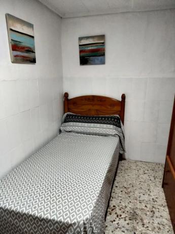 Detached villa for sale in  Calle Porta de les Tafulles, 35, Elche / Elx photo 4