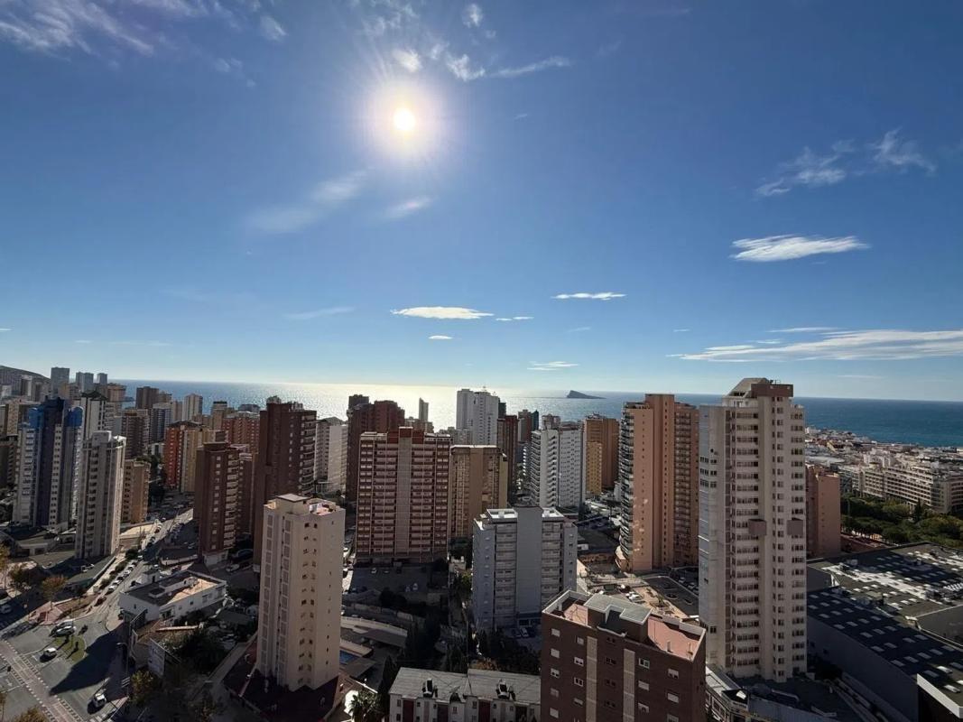 Venta de ático en Pueblo Levante, Benidorm photo 1