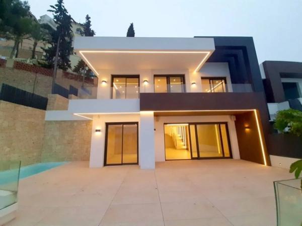 Duplex en venta en Pueblo Poniente, Benidorm photo 1